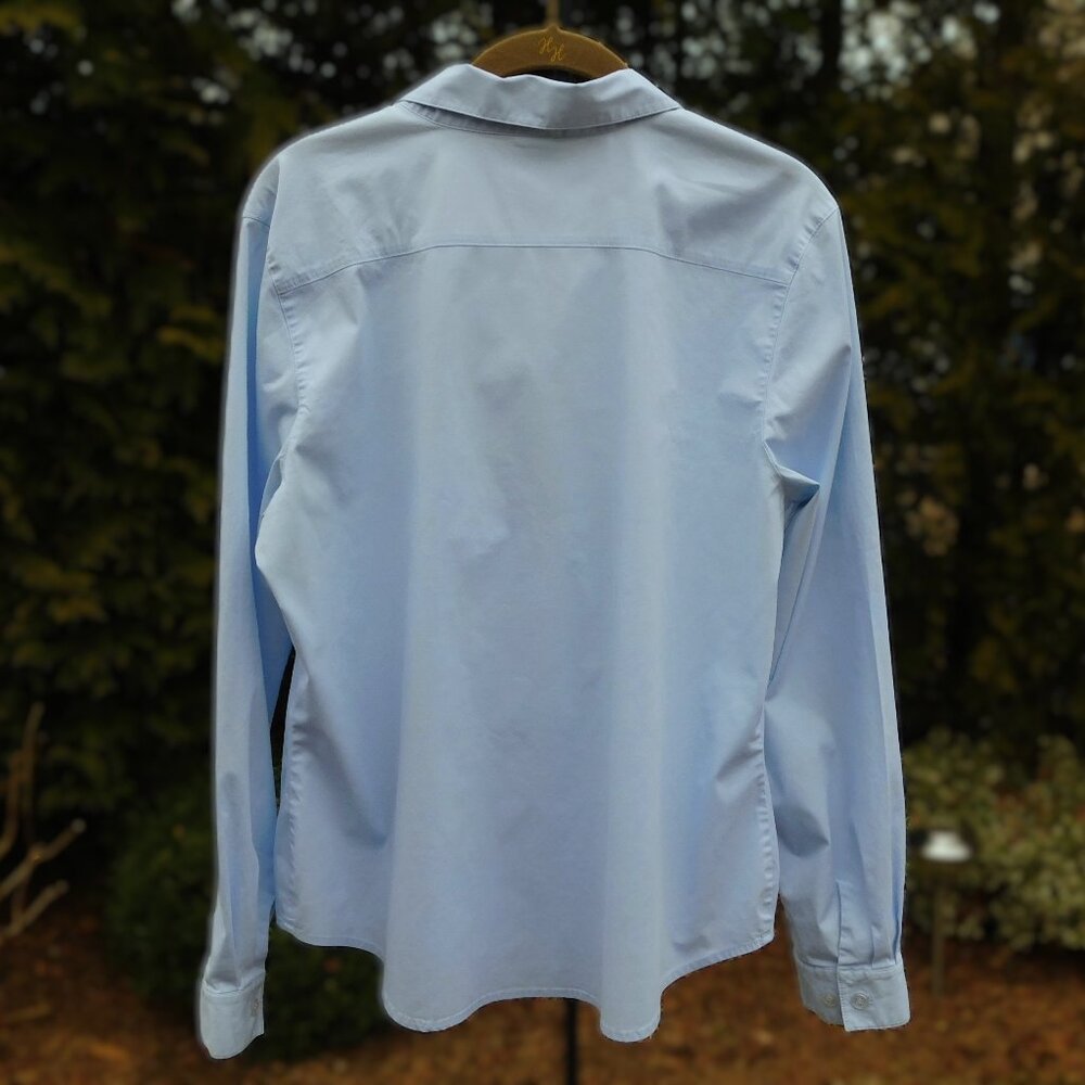 Spiegel Plus Sz-14 Light Blue Stretch Buttondown Top - Picture 3 of 3